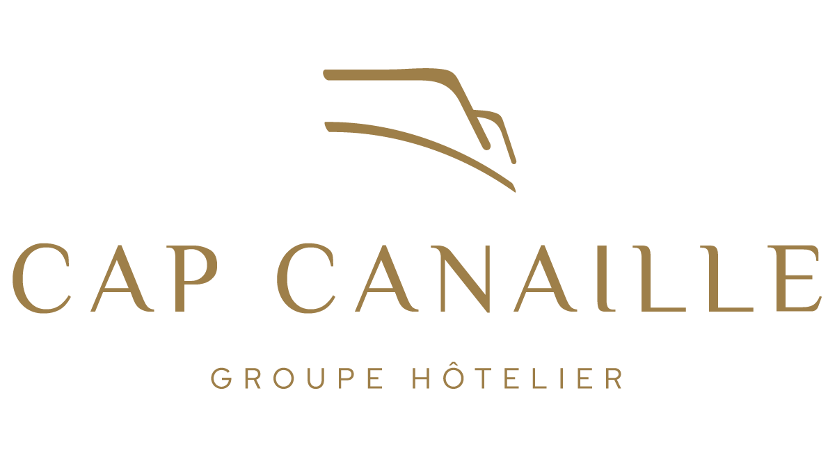 (c) Hotel-cassis.com